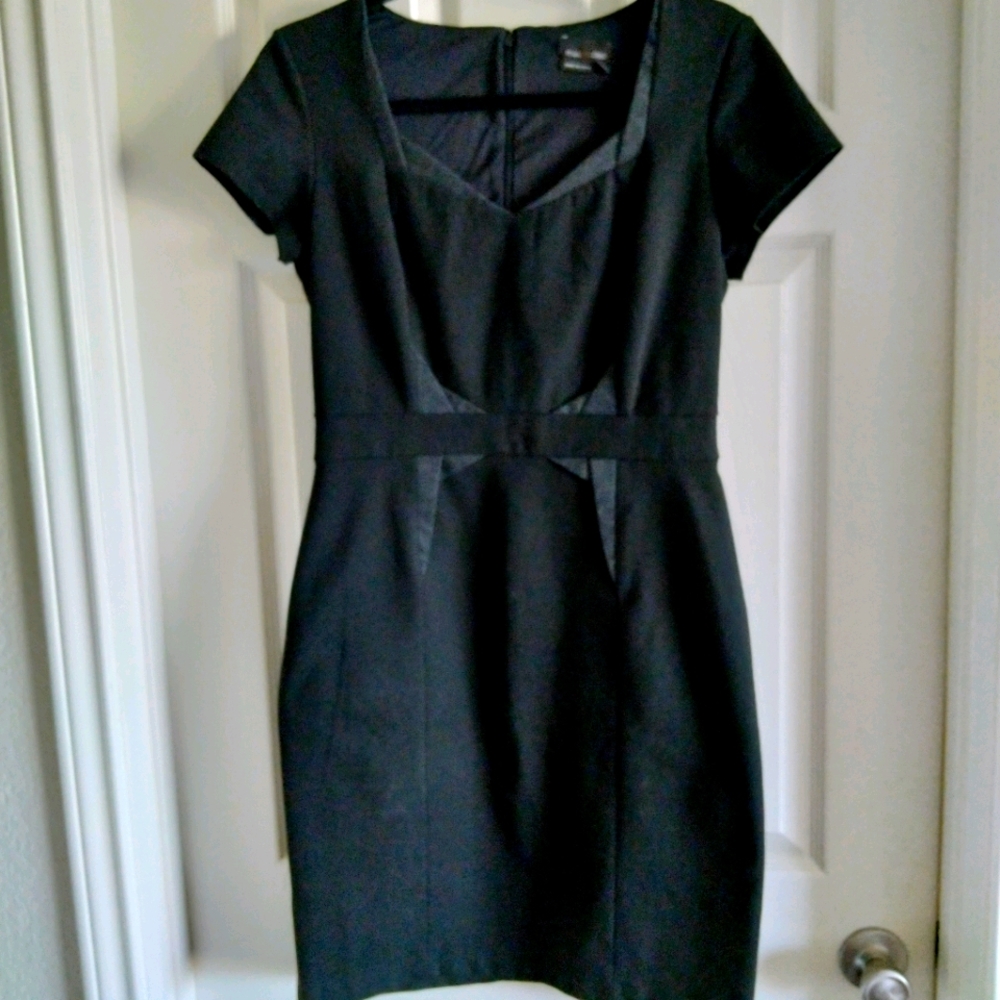 Max & Cleo Black Shift Dress